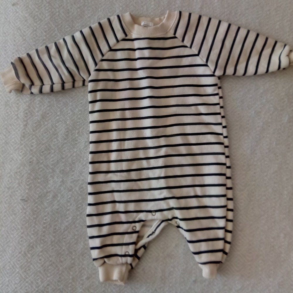 Stripe jumpsuit (6-9 mth)